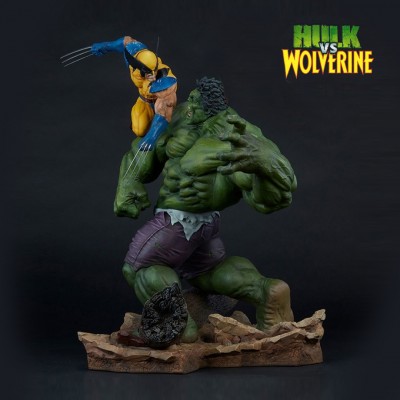 Marvel Hulk and Wolverine Maquette by Sideshow Collectibles