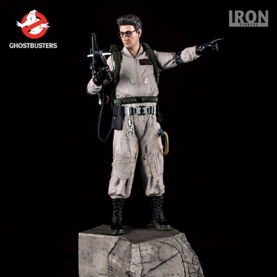 Action figure Egon Spengler Art Scale 1/10 From Ghostbusters by iron studios 